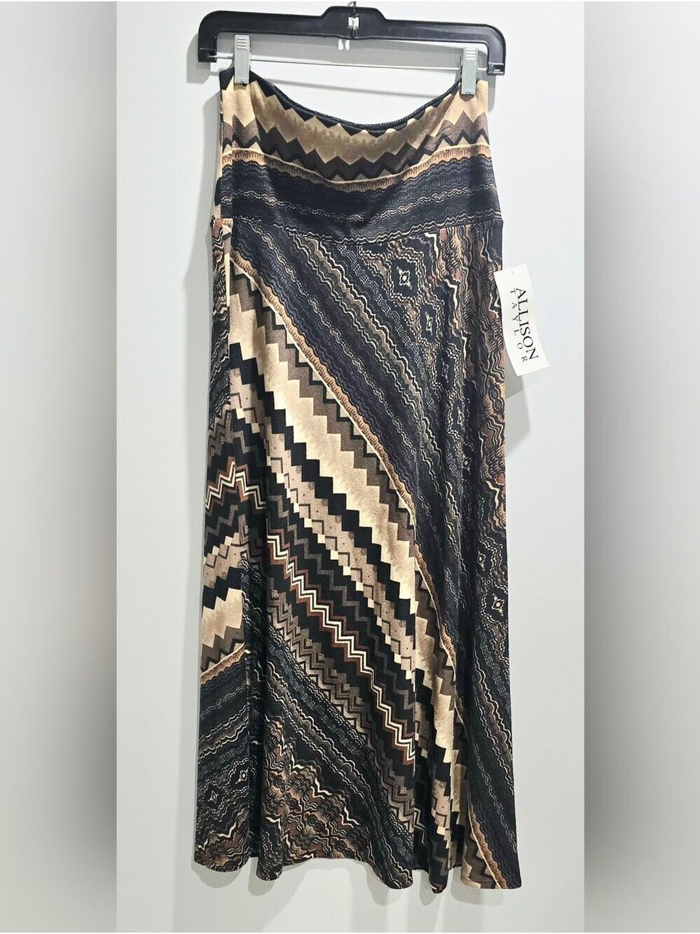 NEW! Allison Taylor Boho-Chic Chevron-Print Maxi Skirt Size M